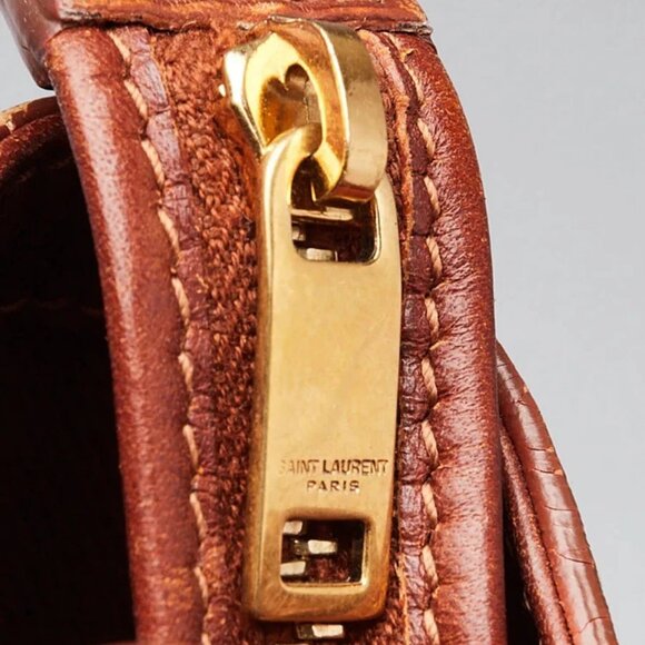 Yves Saint Laurent Natural Raffia and Calfskin Leather Toy Monogram Cabas Bag - Picture 6 of 12